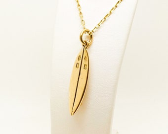 9ct Gold Cornish Surfboard Pendant