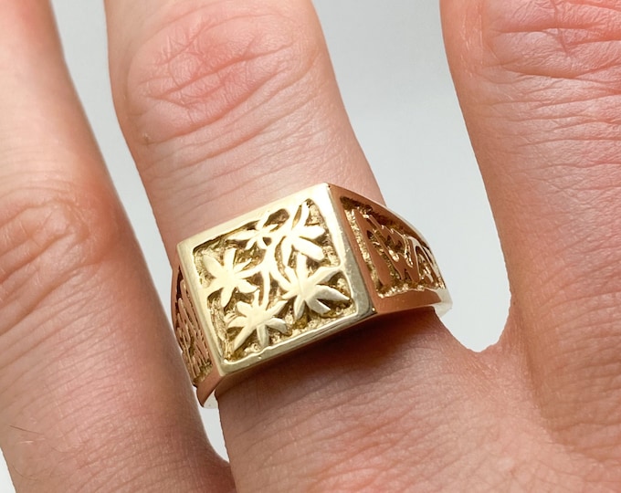 9ct Yellow Gold Hemp Signet Ring - Handmade Douglas Hughes Design