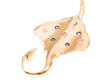 Stingray Pendant - Handmade Douglas Hughes Design