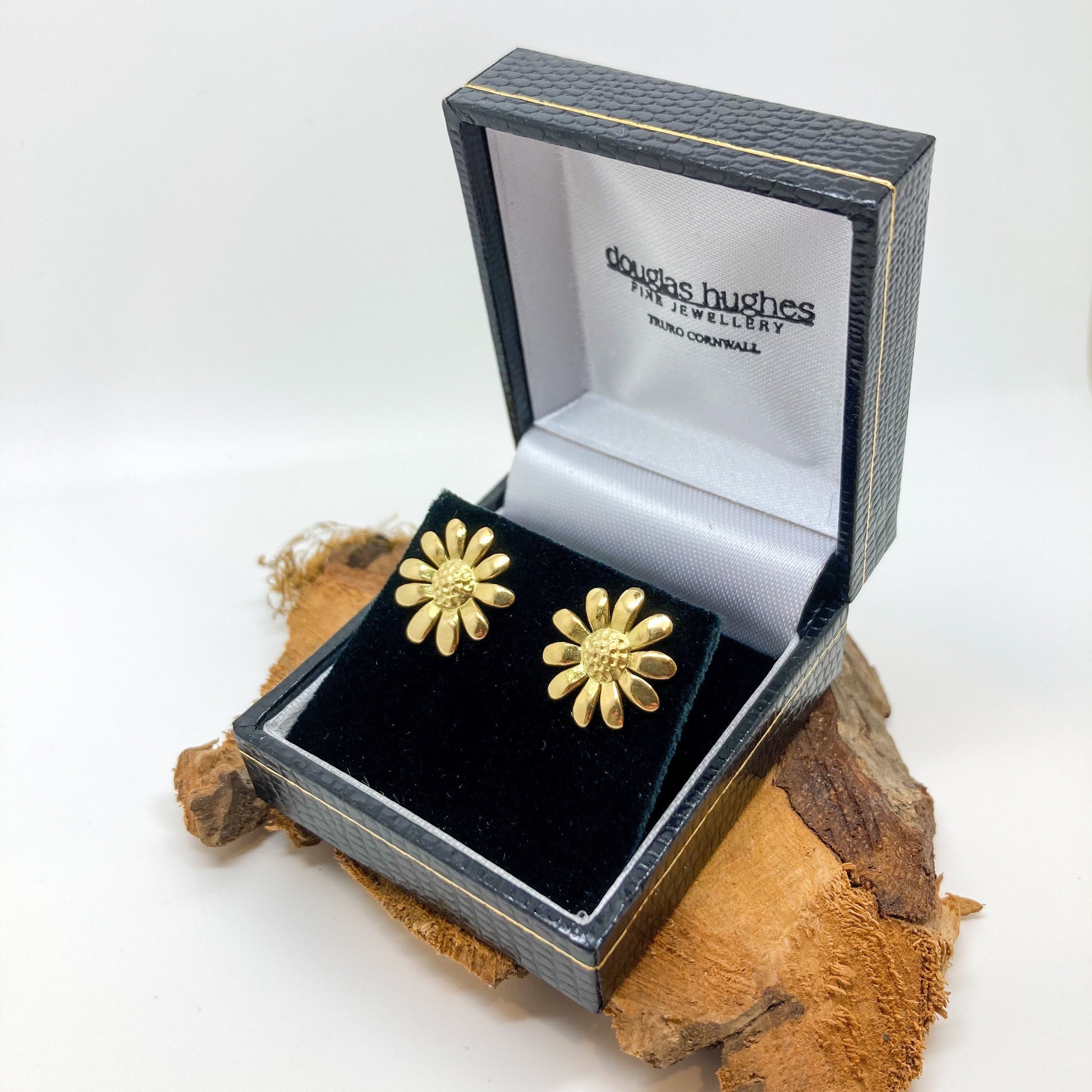 18k Gold Earrings | 18ct & 9ct Gold Earrings in Australia | My Jewellery  Shop