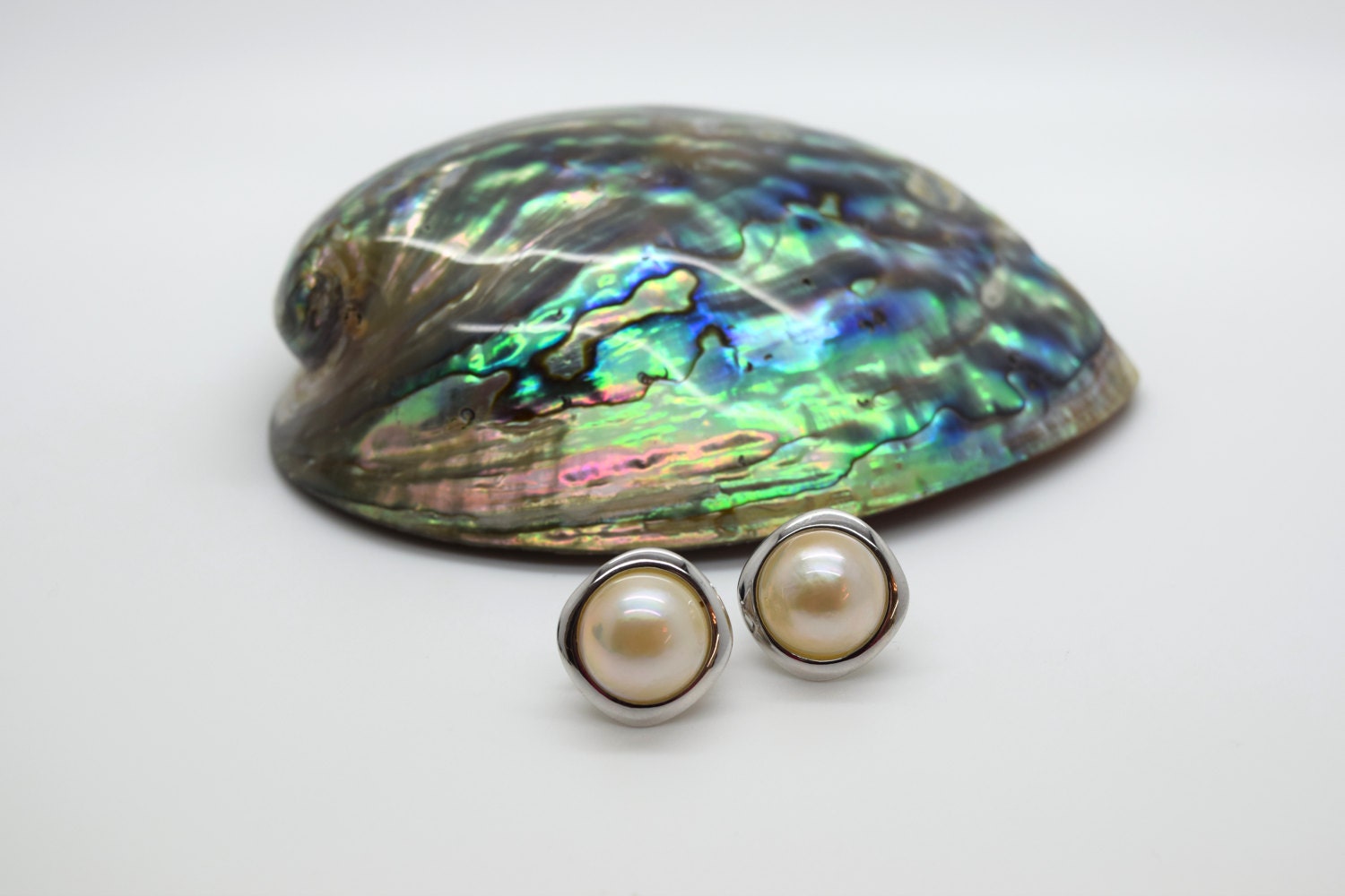 Details 82+ mabe pearl earrings south africa super hot - 3tdesign.edu.vn