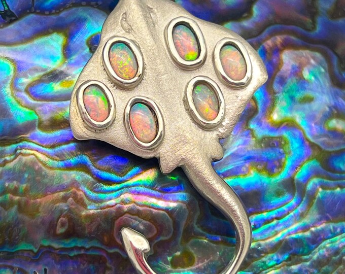 Handmade Sterling Silver Stingray Pendant, Opal Necklace, Ocean Jewellery, Women's Jewellery Gift.