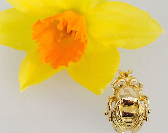 18ct Gold Cornish Bee Ring - Handmade Douglas Hughes Design