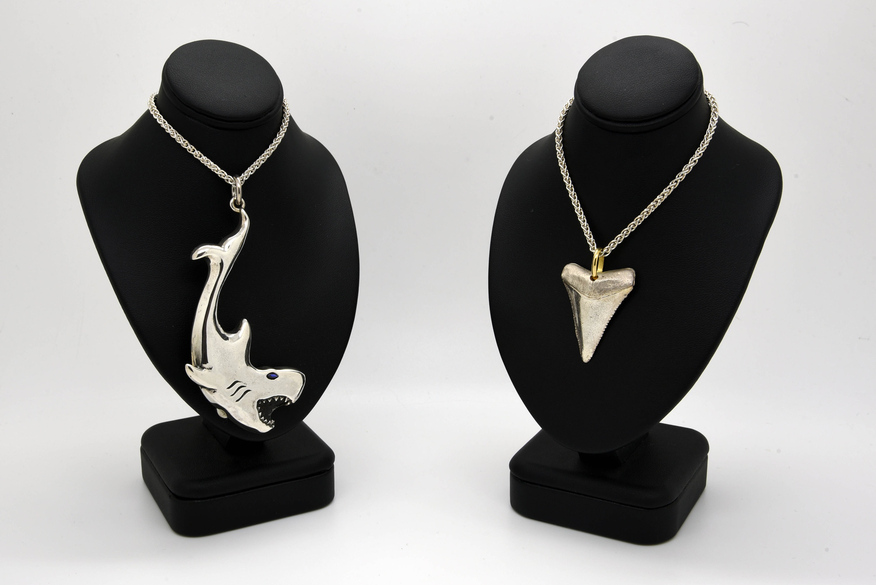 Great White Shark Tooth Necklace - Fabulous Handmade Silver & 9ct