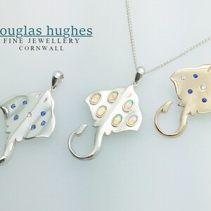 Silver Stingray Pendant Set with Opals Original Douglas Hughes Design Handmade in Cornwall image 2