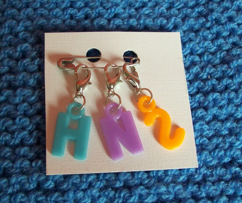 knitting notion sm markers lobster clasp markers crochet stitch markers letter stitch markers progress markers knitting stitch markers