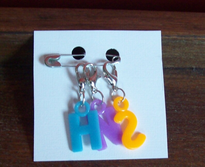 knitting notion sm markers lobster clasp markers crochet stitch markers letter stitch markers progress markers knitting stitch markers