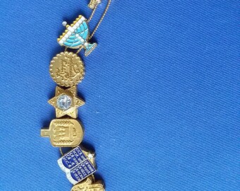 two sisters vintage jewelry