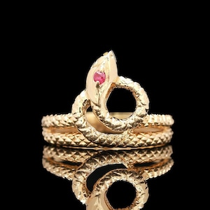 Vintage 14K Ruby Coiled Snake Ring