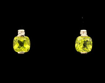 14k Yellow Gold Peridot &amp; Diamond Stud Earrings