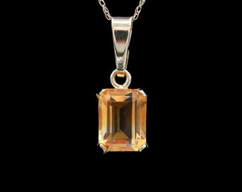 8k Yellow Gold Citrine Pendant
