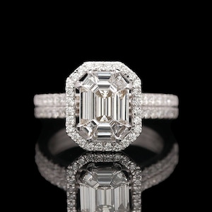 14k White Gold Halo Diamond Ring