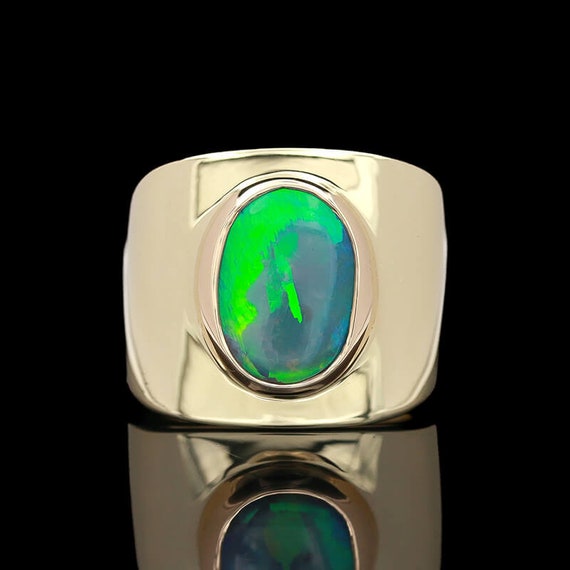 Black Opal in Contemporary Yellow Gold Statement R