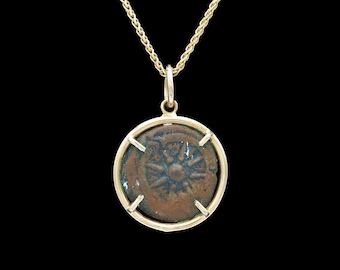 14k Yellow Gold Roman Coin Pendant Necklace