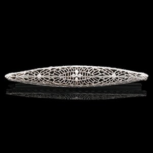 Art Nouveau 14k White Gold Filigree Bar Brooch