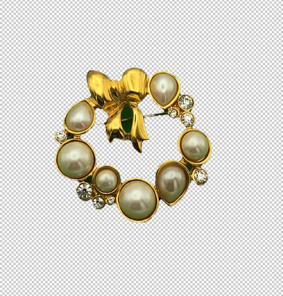 Pearl and Rhinestone goldtone wreath pin / brooch… - image 4
