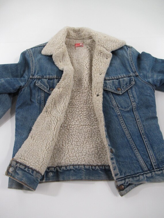 Vintage 70s Levi’s Sherpa Lined Denim Jacket Size… - image 9
