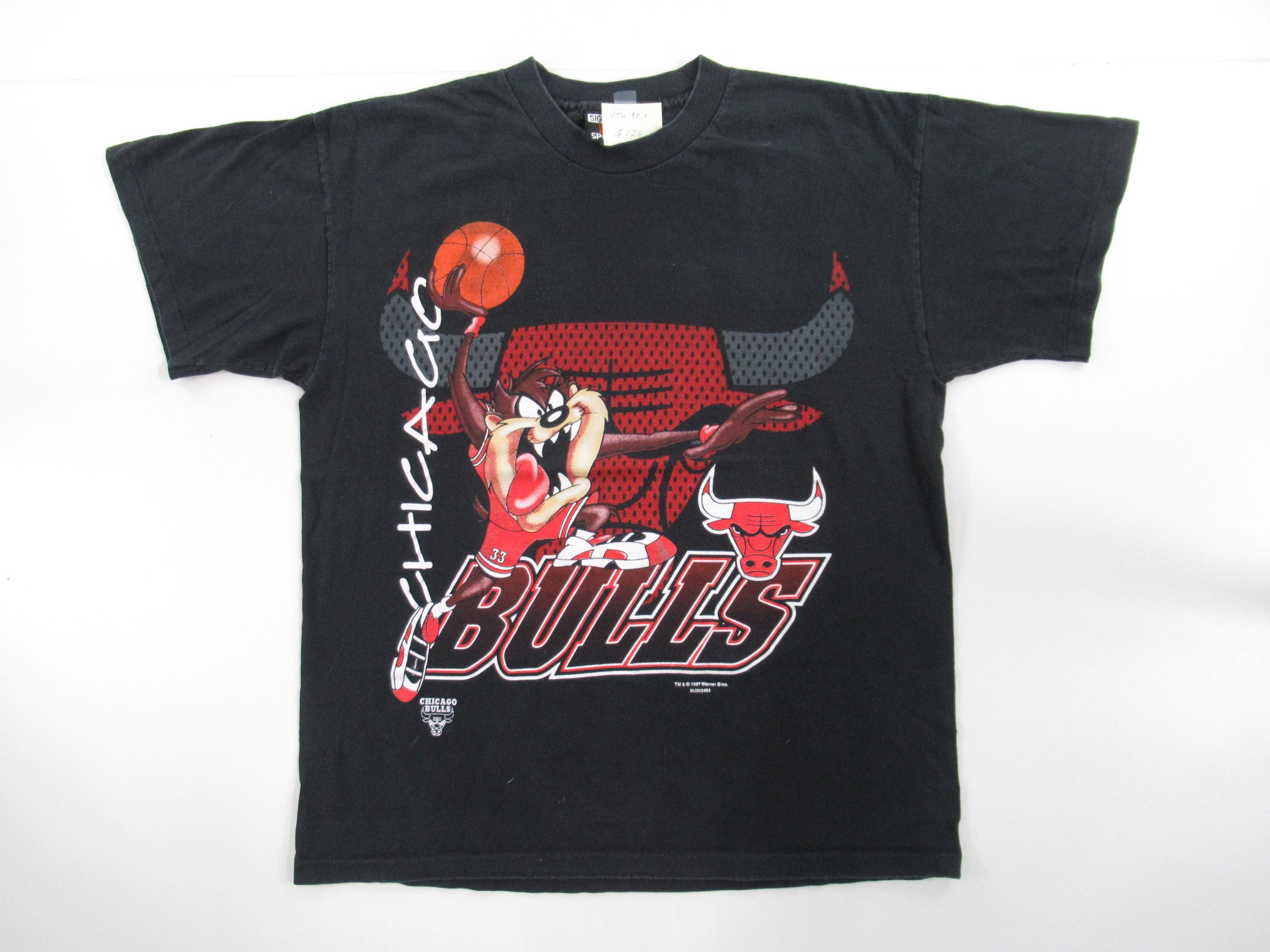 Chicago 1997年 ヴィンテージtシャツ VTG 1997 Warner Bros Taz Chicago Bulls T-shirt Signal Sport