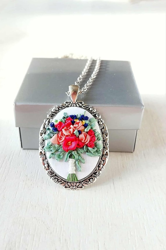 Floral Preservation Necklace: Embroidered Wedding Bouquet Keepsake, Anniversary gift for wife