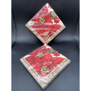 Vtg Hallmark Paper Napkins Christmas POINSETTIA Party Express 16 Each Package