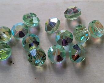ガーネット Chrysolite AB (10mm) Vintage Swarovski 5307 Faceted Round Spacer
