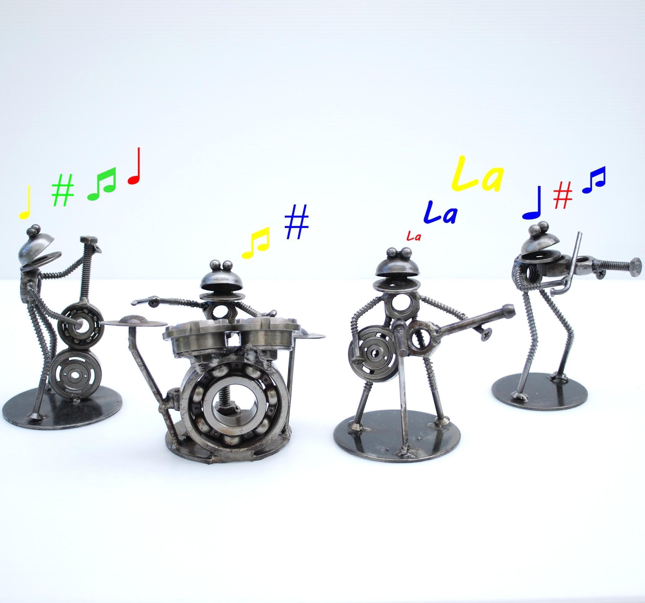 Frog Music Band Metal Sculpture Set, Recycled Art, Gift For This Valentine