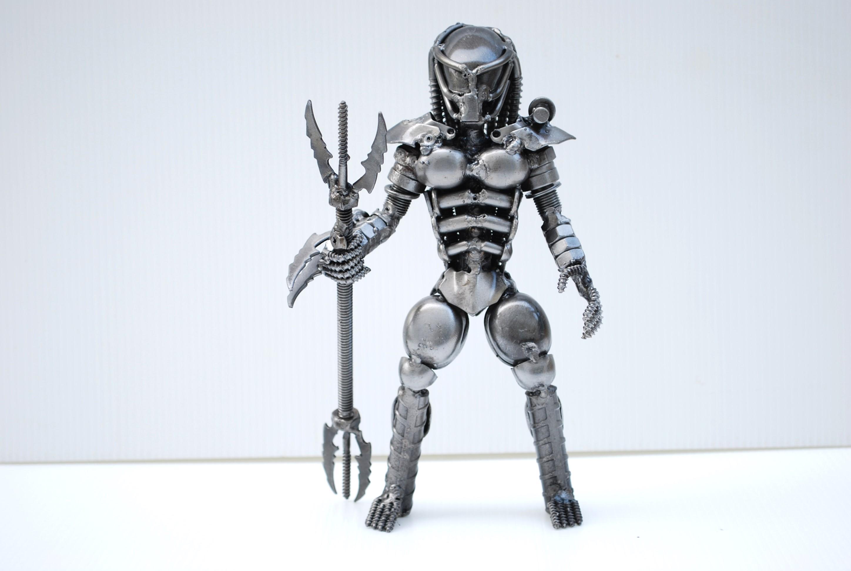 Predator metal art - Monster metal sculpture - Scrap metal