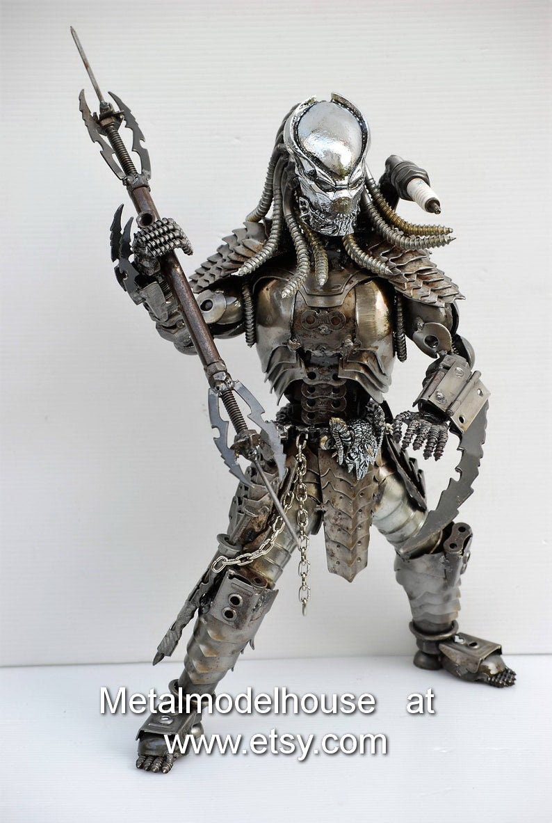 METAL SCULPTURE Xenomorph Scrap Metal Art Great Birthday Gift | Etsy