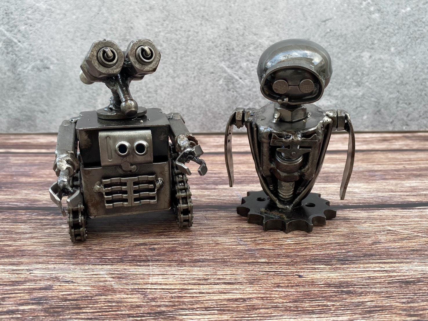 WALL-E Scrap Metal Sculpture, Handmade Recycled Steel Art, Unique
