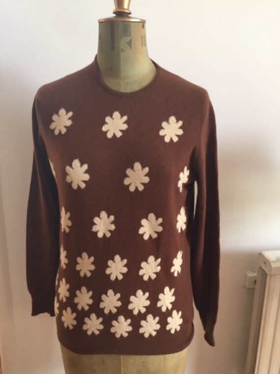 Cashmere intarsia daisy sweater