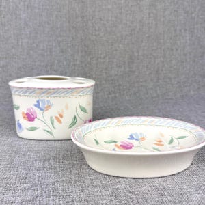 Set of Vintage 80’s Floral Ceramic Bathroom Accessories Soap Dish Toothbrush Caddy Cup