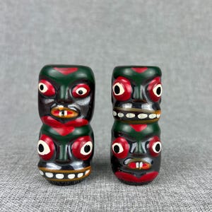 Japanese Totem - Etsy