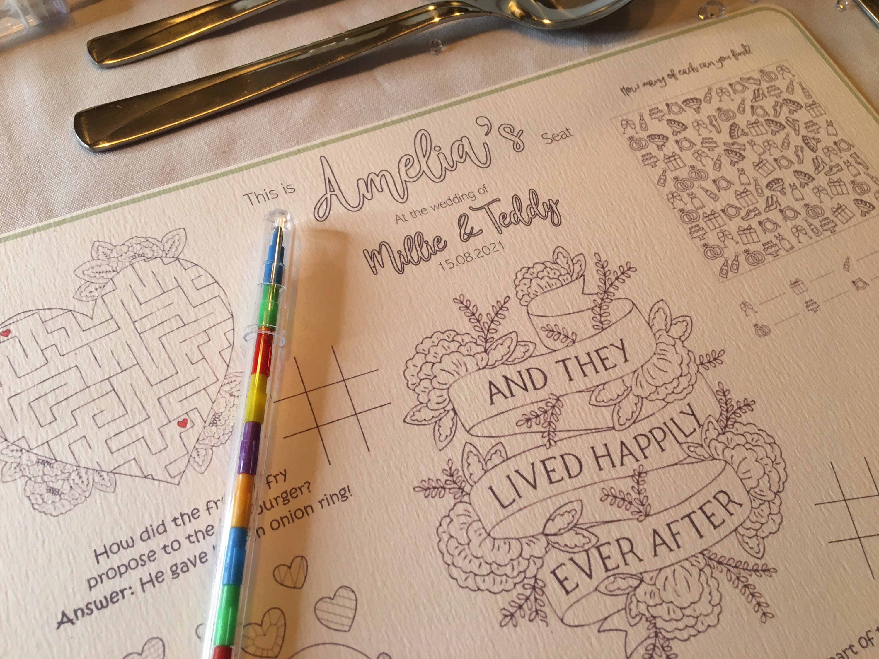 Children’s activity wedding placemat, place card, childrens wedding favour, wedding activity, personalised wedding