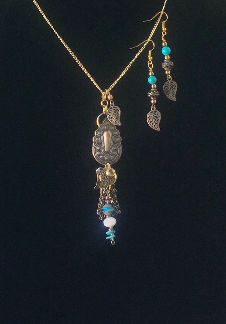 Bronze /& Turquoise Namaste Meditation Necklace Spiritual Anthropology Necklace Earring Set Ganesh Karma Symbol Vintage Pendant Gold Chain