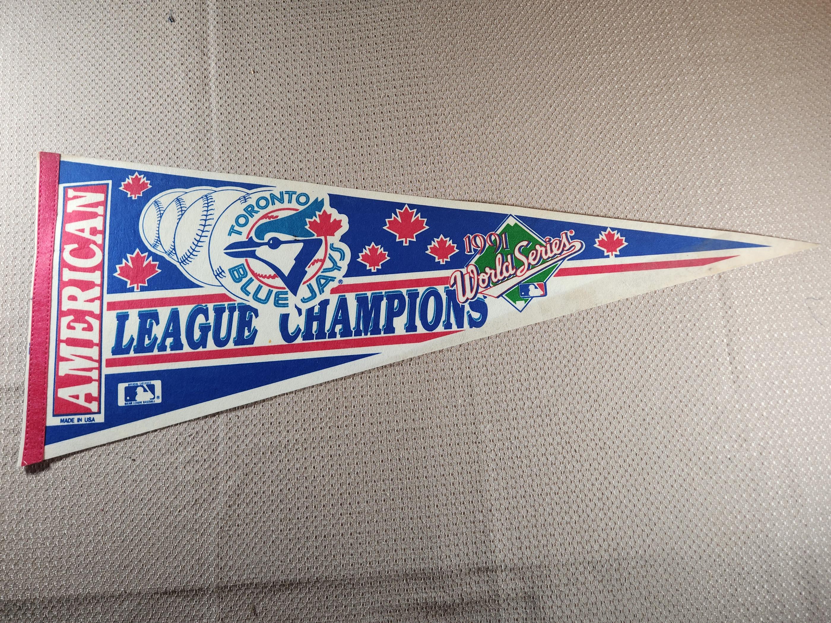 Vintage Baseball Pennant - Toronto Blue Jays - 1992 American