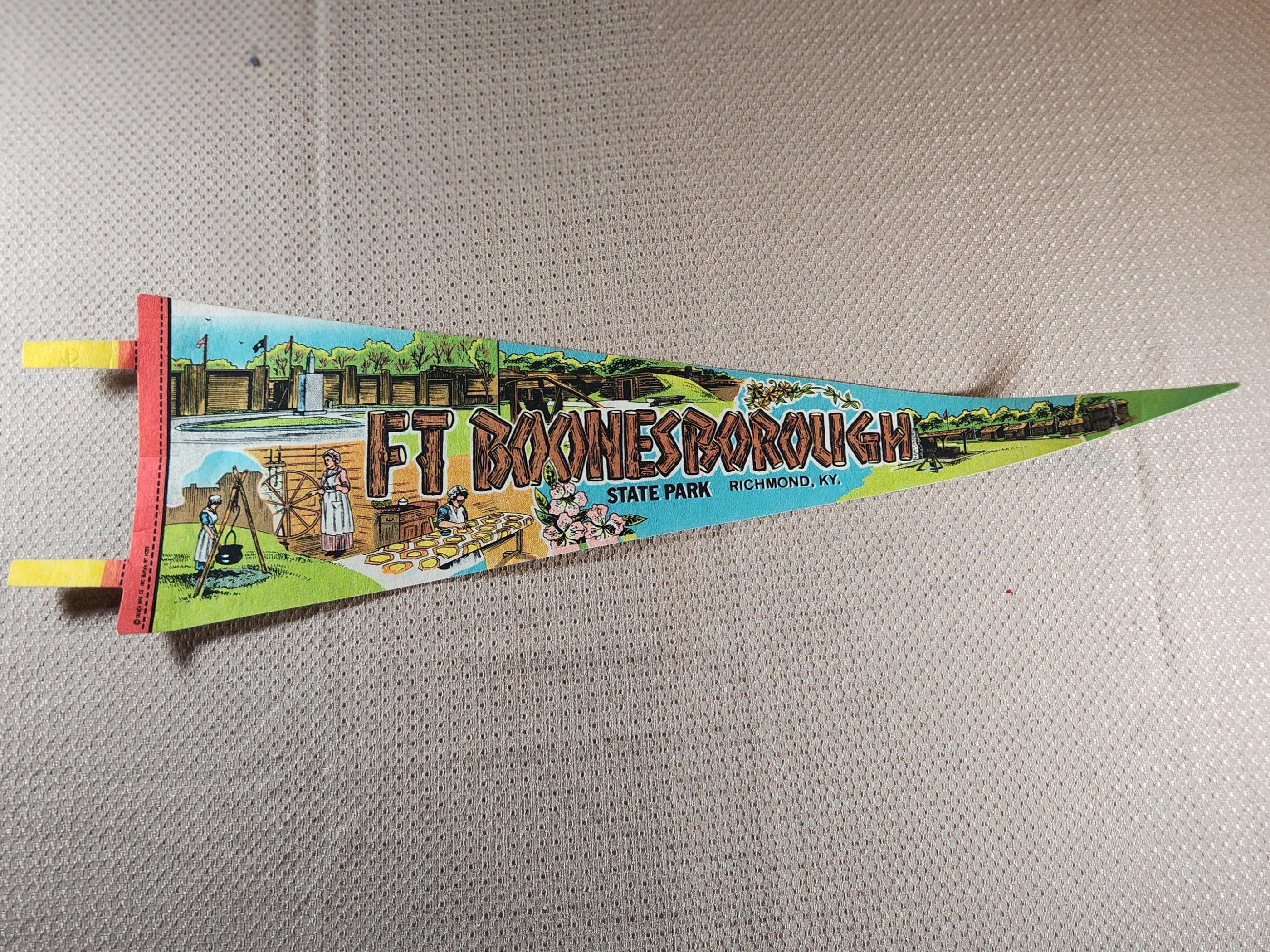 University Of Richmond Gartenflagge – Doppelseitig, 100% Polyester, Offiziell Lizenziert (Design A)