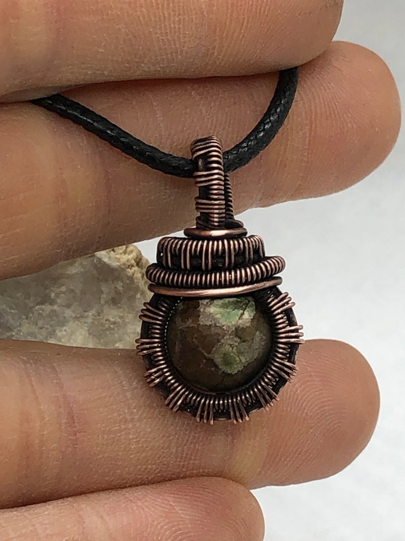 Antiqued copper wire wrapped agate bead pendant image 4