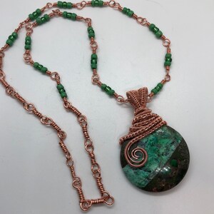 Copper wire wrapped green and black pendant with matching necklace image 7