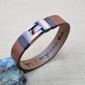Pulsera de cuero con escritura a mano, regalo personalizado para él, pulsera de cuero grabada