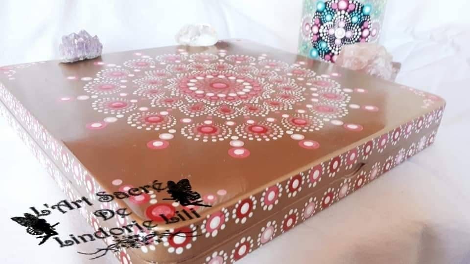Boîte Décor Mandala Dot Painting Art