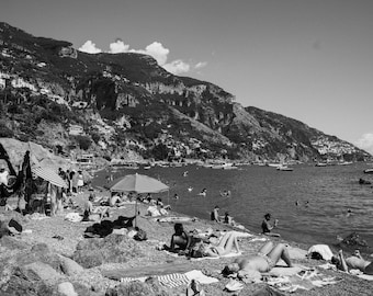 Schwarz-Weiß Positano Fine Art Print: Amalfiküste Strand Fotografie