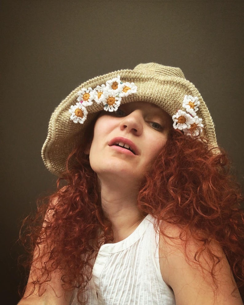 Daisy hat, Crochet Hat, sun Hat image 1