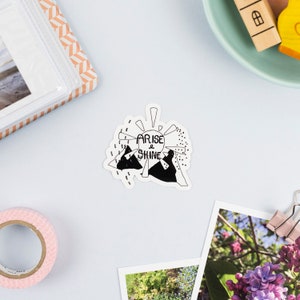 Arise & Shine Zwart-Wit Vinyl Sticker - Laptop Sticker - Hand Beletterde Illustratie - Inspirerende Quote - Jesaja 60:1 - Bemoedigend
