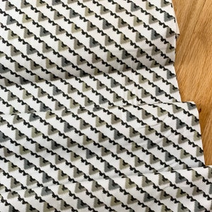 Mini Ikats  4MI2 Triangles Taupe  In The Beginning Fabrics