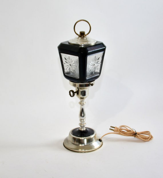 Vintage Street Lamp Post Style Table Light Black Silver Vintage Street Lamp Post Style Table, Vintage Style Lamp Post
