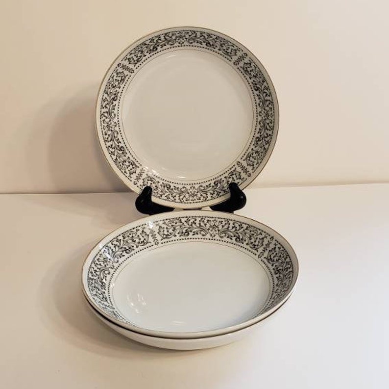 Royal Wentworth Select Fine China Ambassador 8692 Pattern Etsy