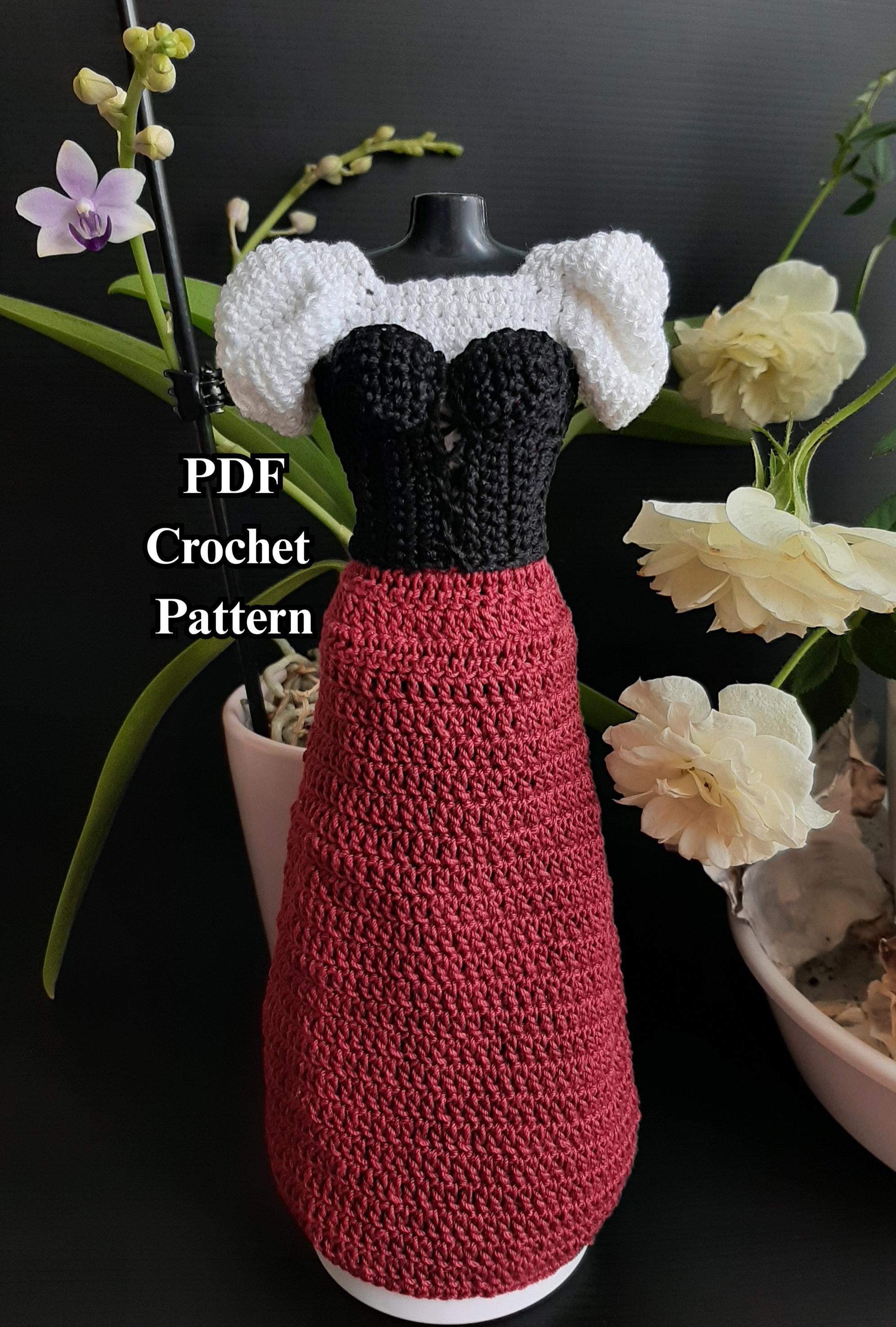 30 Snow White Dress Patterns To Crochet For Babies, Dolls, And Bridal Looks 14 Fairy-Tale Dress for Fashion Dolls