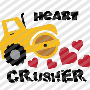 Puede incluir: Un vehículo de construcción amarillo con un rodillo, rodeado de corazones rojos, y el texto "heart crusher".