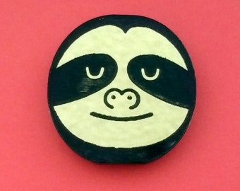 Sloth Face - Laser cut pin