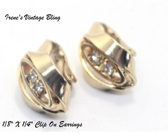 Vintage Jewelry Dainty Gold Tone Rhinestone Clip On Earrings  Crystal Earrings Brides Earrings Simple Earrings Gift For Her Item CB 100539A